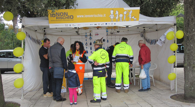 “Io non rischio”, la piazza incontra la Protezione Civile