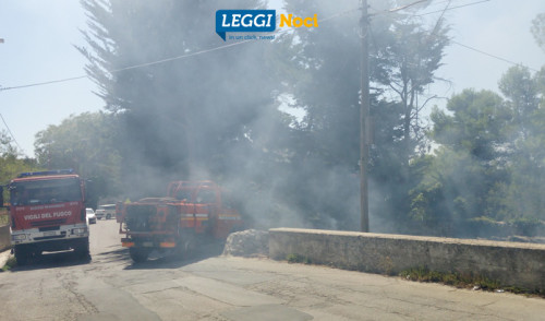 Incendio in centro, paura per il vicinato