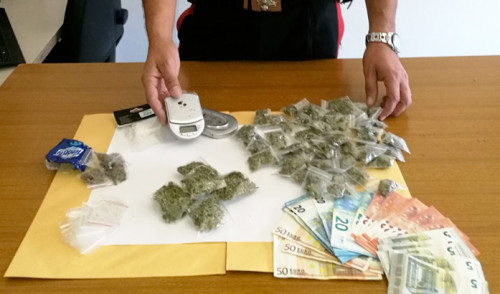 Ancora droga, arrestato 19enne
