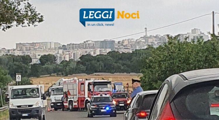 S.P. Noci – Putignano: mezzo raccolta rifiuti taglia la provinciale impattando una vettura