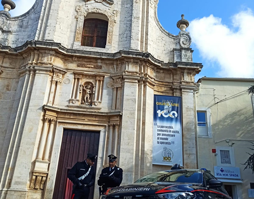 Censurato deferito in stato di libertà dai Carabinieri per furto aggravato in chiesa